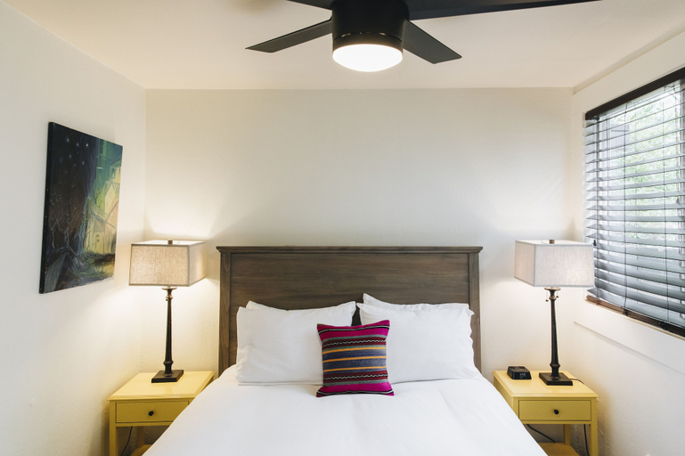 Bedroom 2, Sonoma's Best Cottages, Sonoma