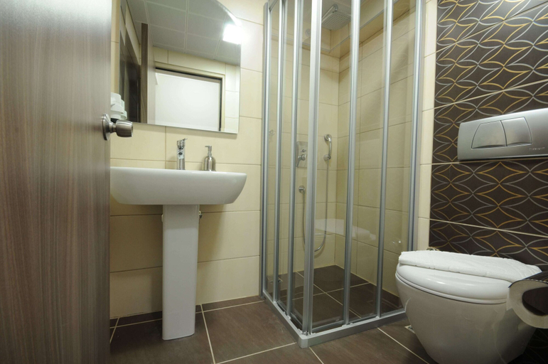 Bathroom, Adler Hotel, Marmaris