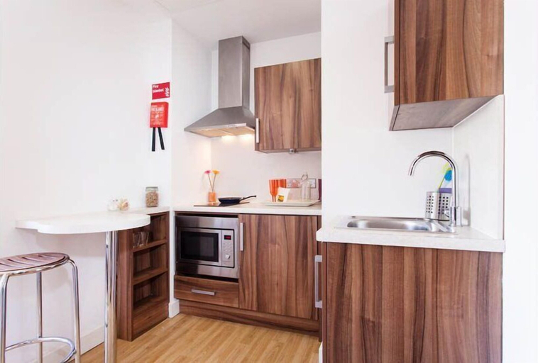 Others 4, Relax By MPH-200 Chic Studios In Prime Bristol, Bristol