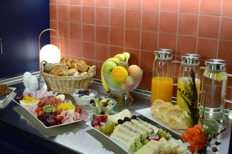 Food & Drinks 5, Hotel Profis, Rheintal