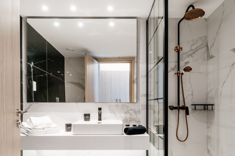 Bathroom 5, At Herbal Boutique Hotel & Spa