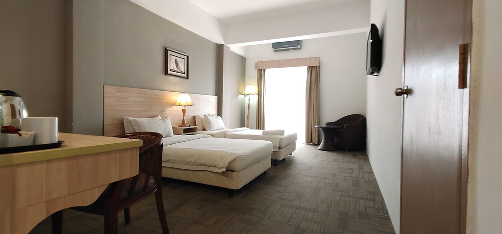 Bedroom 6