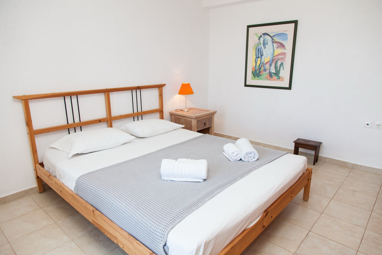 Bedroom 2, Villa Karthea V, South Aegean