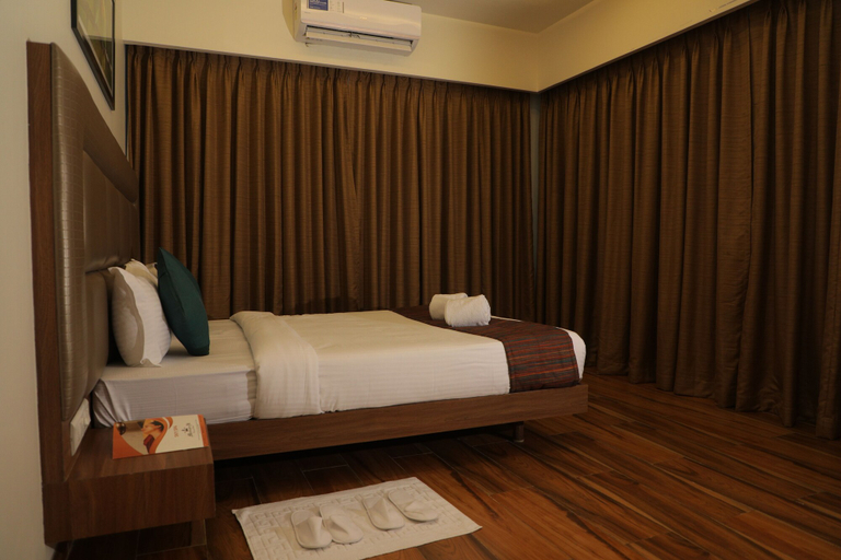 Bedroom 3, Sky suites by Monarch, Thane