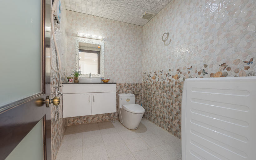 Bathroom 4, Premium Beach Hotels & Apartments, Vũng Tàu