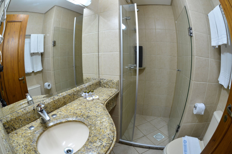 Bathroom 4, Hotel Renascença, Gramado