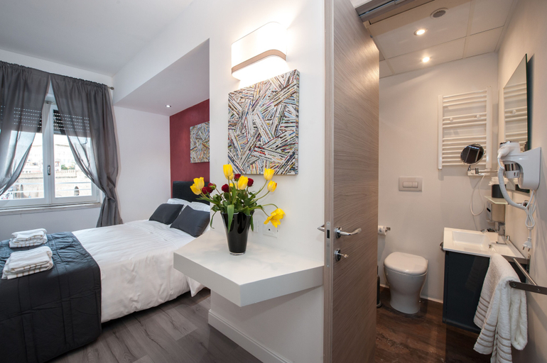 Bedroom 3, Brunelleschi Holidays Hostel, Rome