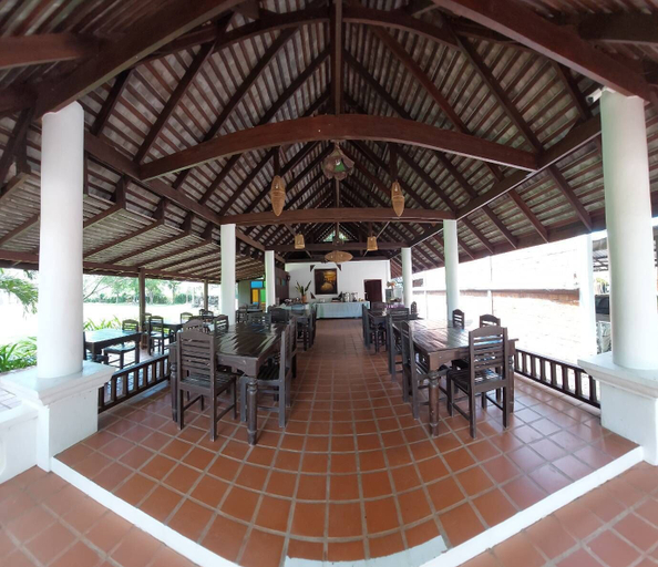 Food & Drinks 5, Apirata Resort, Muang Nan