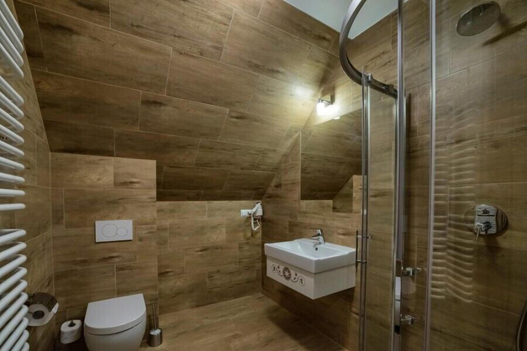 Bathroom 4, Górski, Tatra