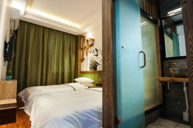Bedroom 3, Yun Meng Qi Inn, Zhangjiajie