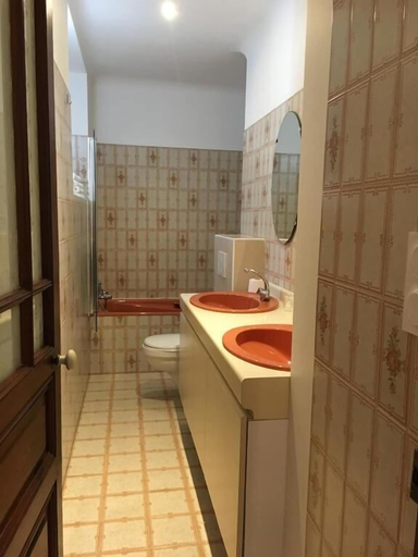 Bathroom 5, La Villa Esponda, Pyrénées-Atlantiques