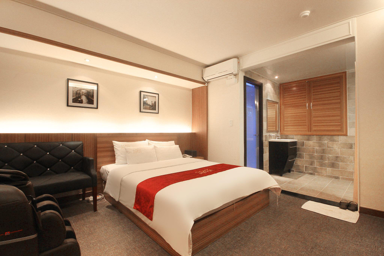 Bedroom 1, Gimje Toms Drive-in Self check-in Motel, Gimje