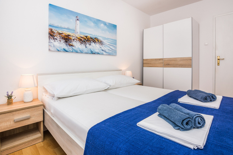 Bedroom 2, Apartment Poslon, Vir