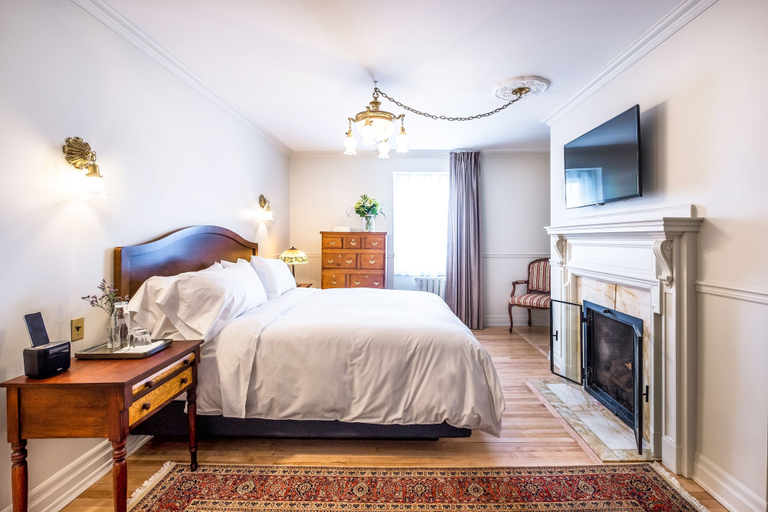 Bedroom 4, Stonehaven Le Manoir, Les Laurentides