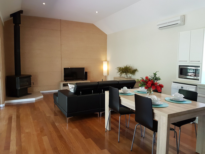 Others 5, Jarrah Grove Forest Retreat - Adults Only, Augusta-Margaret River