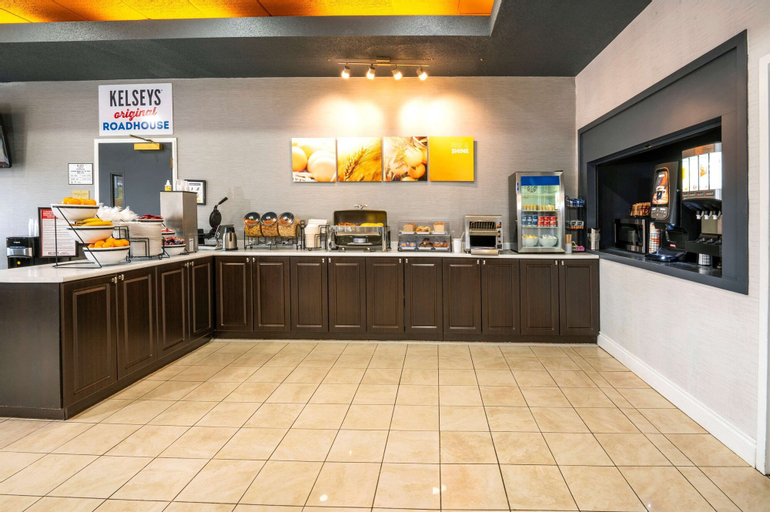 Food & Drinks 5, Comfort Hotel & Suites, Peterborough