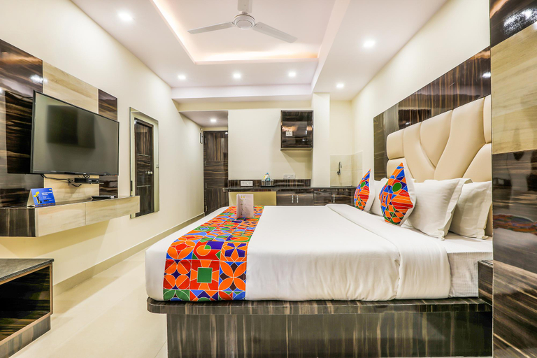 Bedroom 3, FabHotel Crown Heights - Nr. Kormangala Club, Bangalore