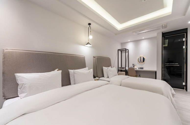 Bedroom 4, Hotel Moment SongJeong, Haeundae