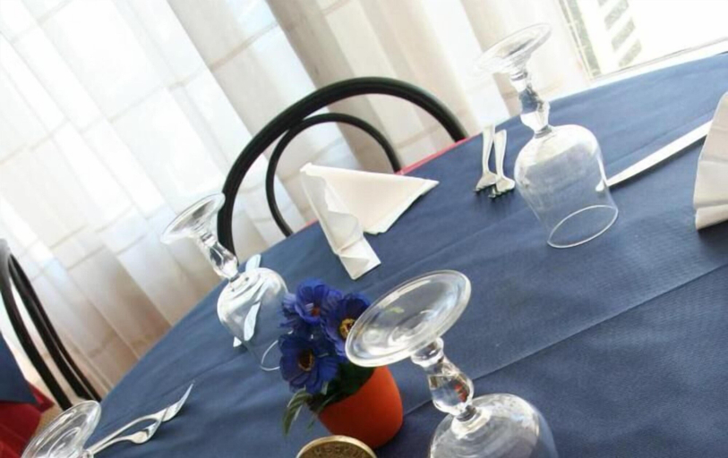 Others 5, Hotel Merkury, Rimini