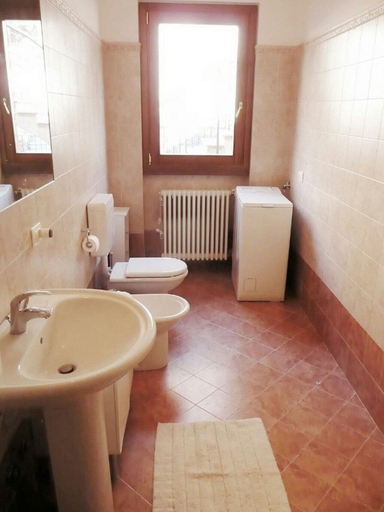 Bathroom, Vista d'Oro Ulivo Apt. 11, Lecco