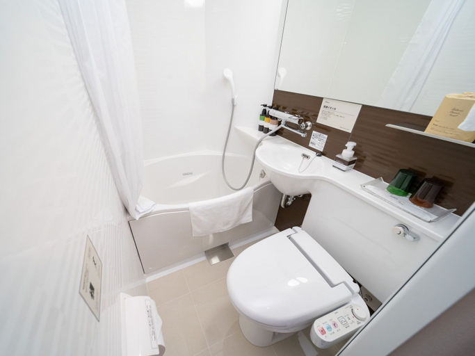 Bathroom 5, SUPER HOTEL Beppu Ekimae, Beppu