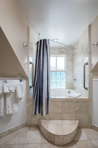 Bathroom 4, Glenmore Plaza Hotel, Los Angeles