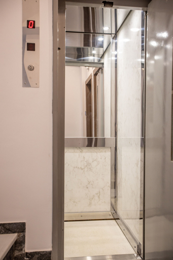 Others 5, Raise Kifisias Serviced Apartments, Attica