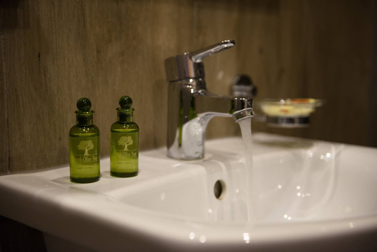 Bathroom 4, Hotelroom In Berlin n6 Prenzlauer Berg, Berlin