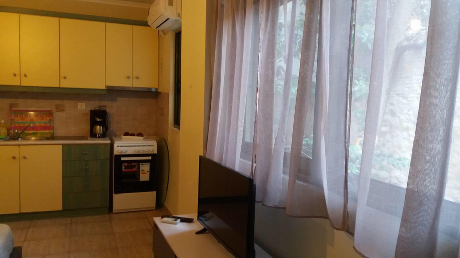 Others 4, Central Studio, West Greece