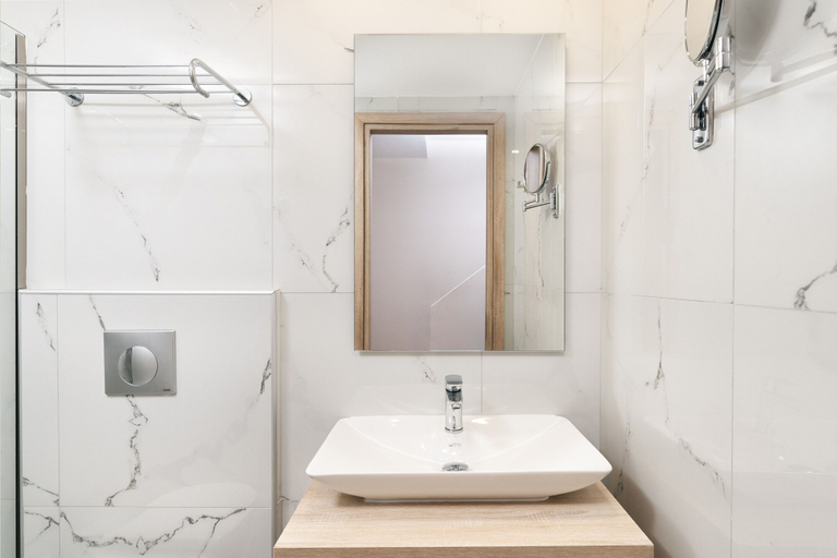 Bathroom 4, Tesoro Hotel Zakynthos, Ionian Islands