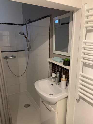 Bathroom 5, Le Clos De La Tour, Isère