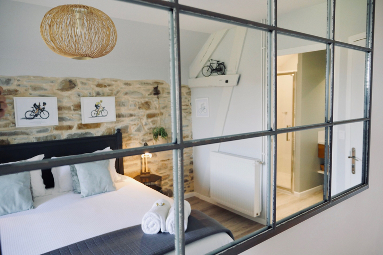 Bedroom 3, Secret Pyrénées, Pyrénées-Atlantiques