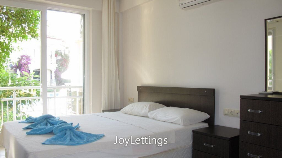 Room 4, Villa NP17 by JoyLettings, Fethiye