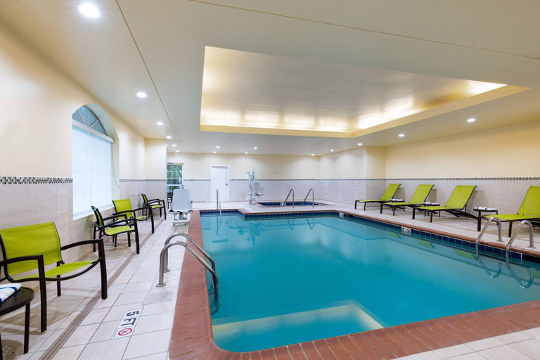 Sport & Beauty, Springhill Suites by Marriott Williamsburg, Williamsburg