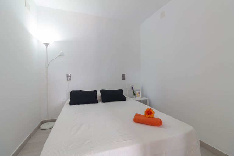 Bedroom, Apartamento Albatros  by Iberplaya, Tarragona
