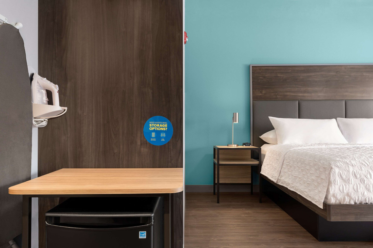 Bedroom 3, Tru By Hilton Albany Airport, NY, Albany