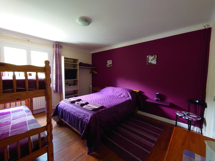 Bedroom 2, La Riviere Lune Chambre D'Hote, Aude