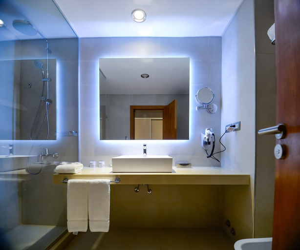 Bathroom 4, La Recova Hotel & Spa, La Capital