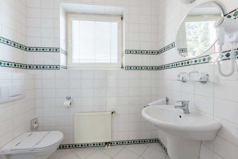 Bathroom 4, Hotel U Rytíře, Mělník