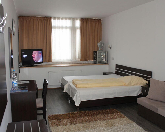 Bedroom 4, Terminal Hotel One, Böblingen
