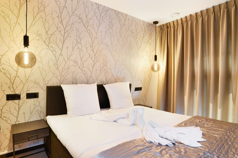 Bedroom 3, Haarlem Apart Hotel, Haarlem