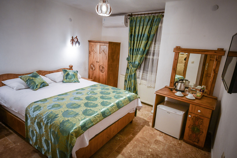 Bedroom 5, Cappadocia Sightseeing Hotel, Nevşehir