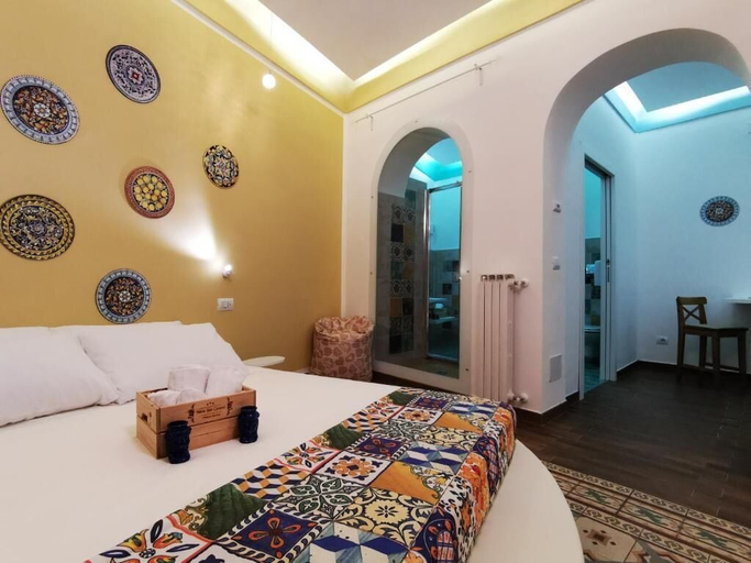 Bedroom 3, Suite Inn Centro Dimora Storica, Enna