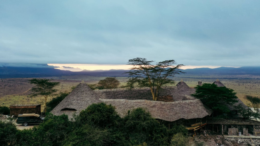 Exterior & Views, Lions Bluff Lodge, Mvita