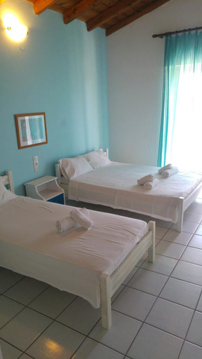Bedroom 5, Hotel Esperos, Thessaly