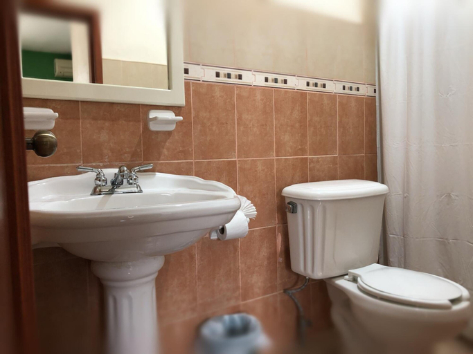 Bathroom 5, Hotel Paraíso Huasteco, Tamazunchale