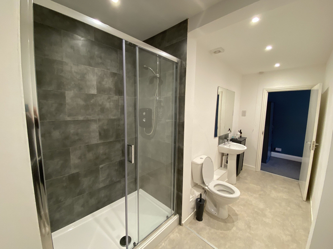 Bathroom, The Bull, East Sussex