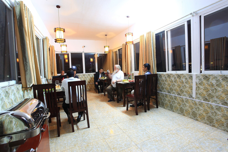 Food & Drinks 5, Luxury Hotel, Hoàn Kiếm