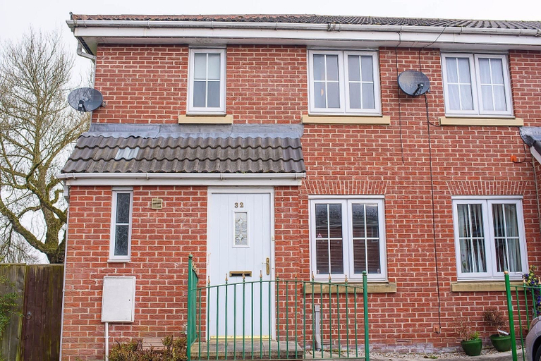 Exterior & Views, Crystal, Tameside