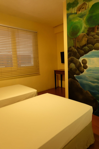Bedroom 23